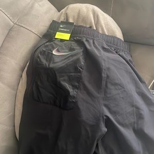 NWT Nike Youth Tech Jogger Pants Sz XL